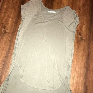 Short sleeve, short-long shirt